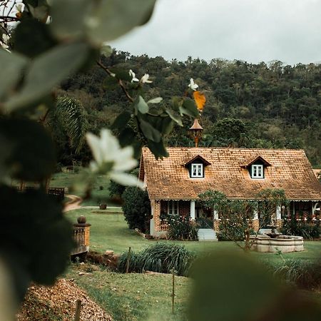 Aconchegante Casa De Hospedagem Enxaimel ชิงโบ ภายนอก รูปภาพ