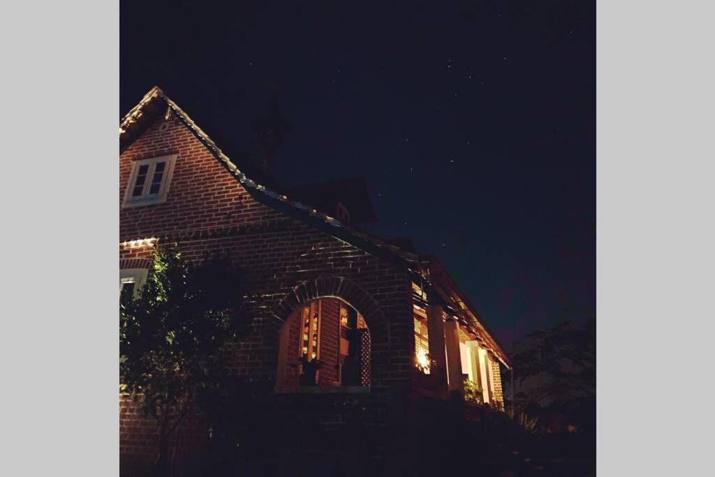 Aconchegante Casa De Hospedagem Enxaimel ชิงโบ ภายนอก รูปภาพ