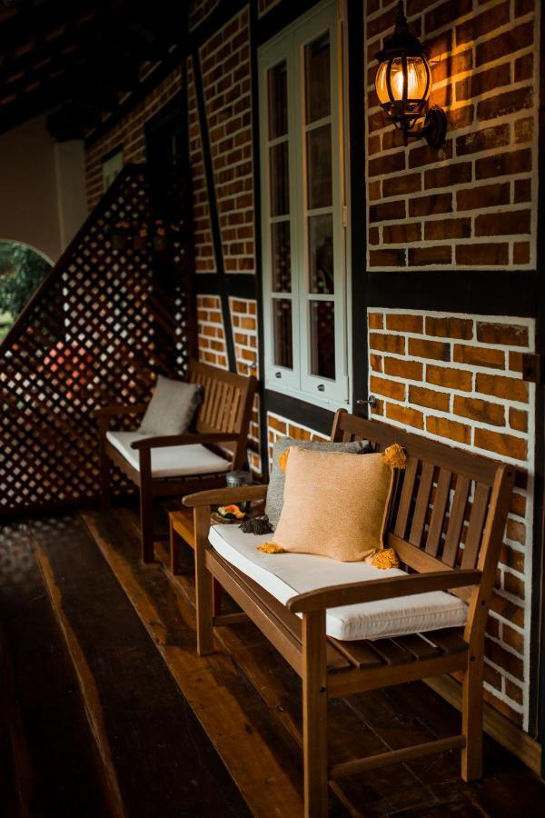 Aconchegante Casa De Hospedagem Enxaimel ชิงโบ ภายนอก รูปภาพ